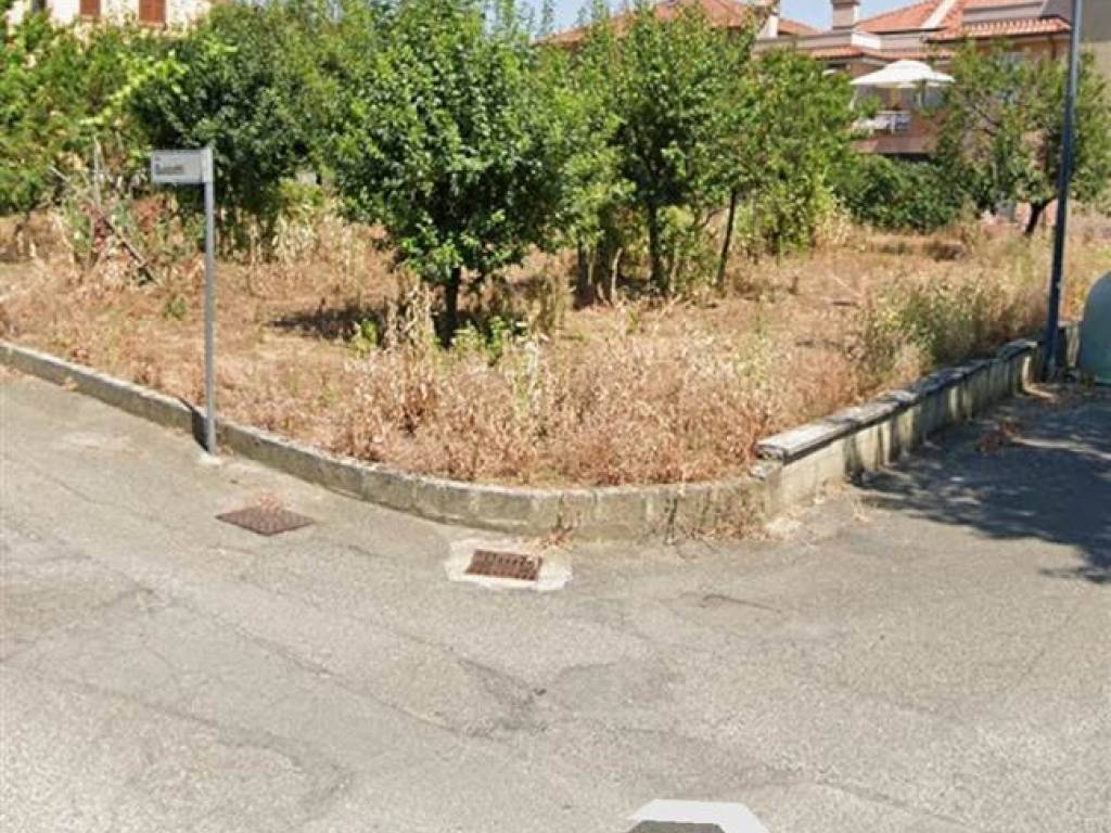 Terreno a Agazzano in via guidotti angolo via cigala fulgosi - Foto 4