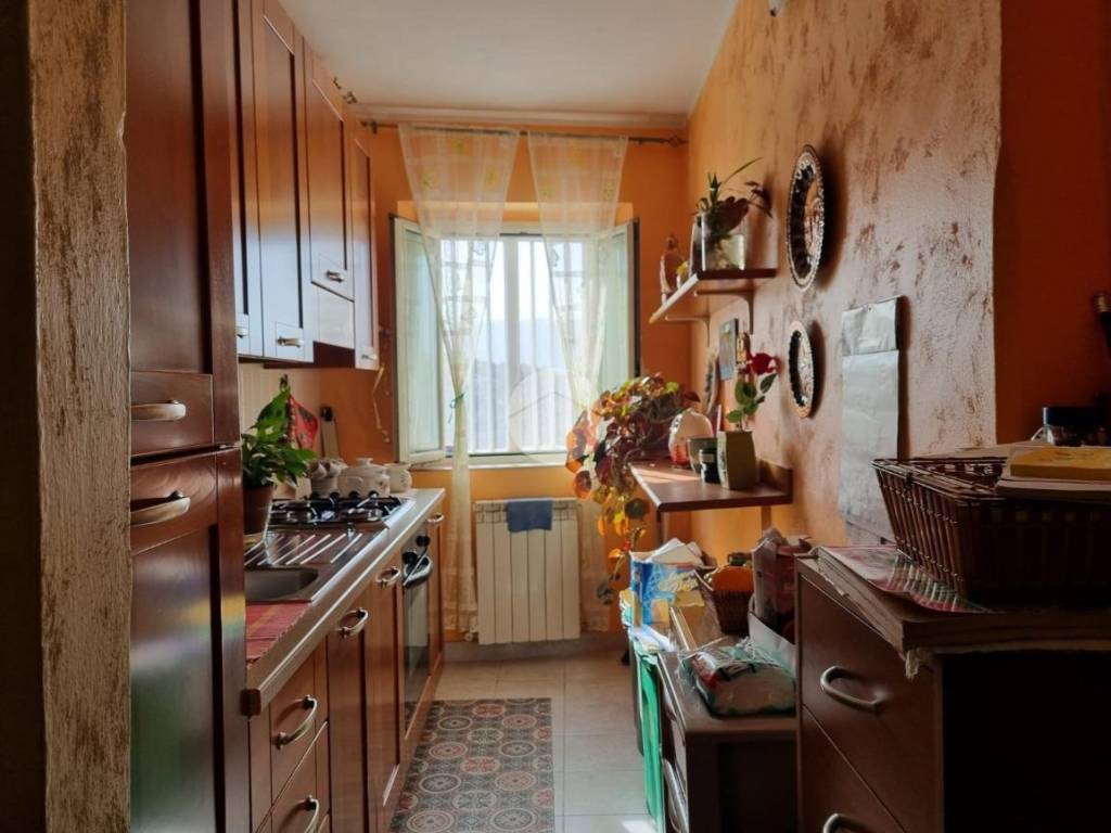 Casa indipendente a Cosenza in Vico Castello, 39 - Foto 5
