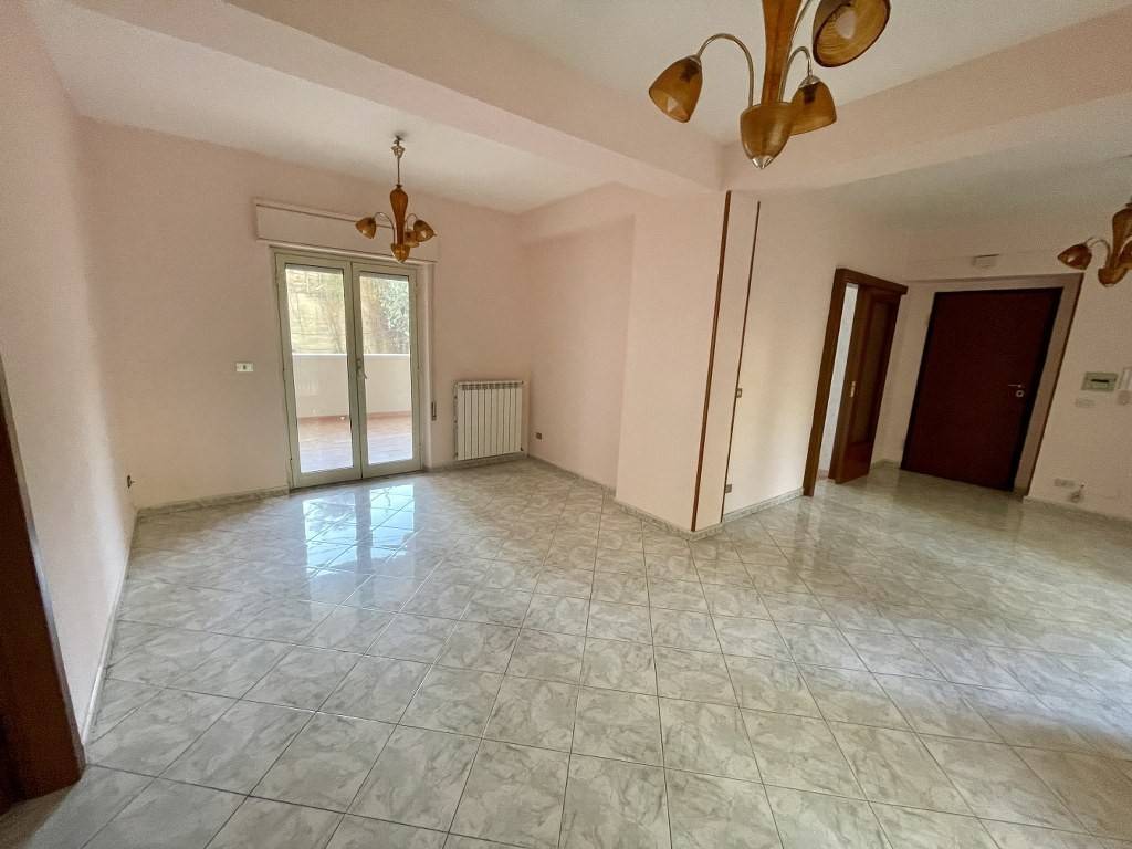 Appartamento a Reggio calabria in Via Santa Lucia - Foto 4