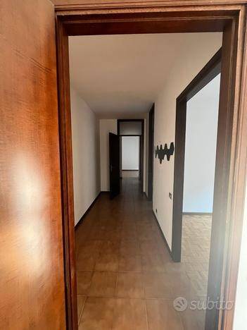 Appartamento a Rovigo in Via W. A. Mozart, 45100 Rovigo Ro, Italia - Foto 5