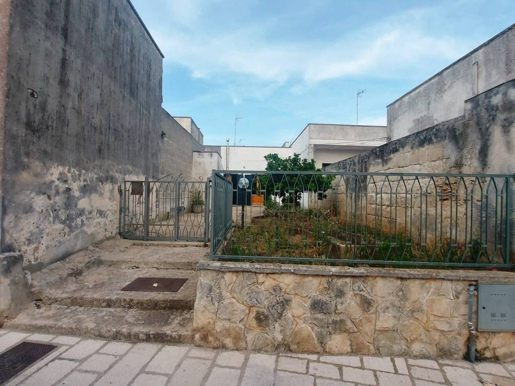 Casa indipendente a Melendugno in Via Giosuè Carducci, 13 - Foto 4