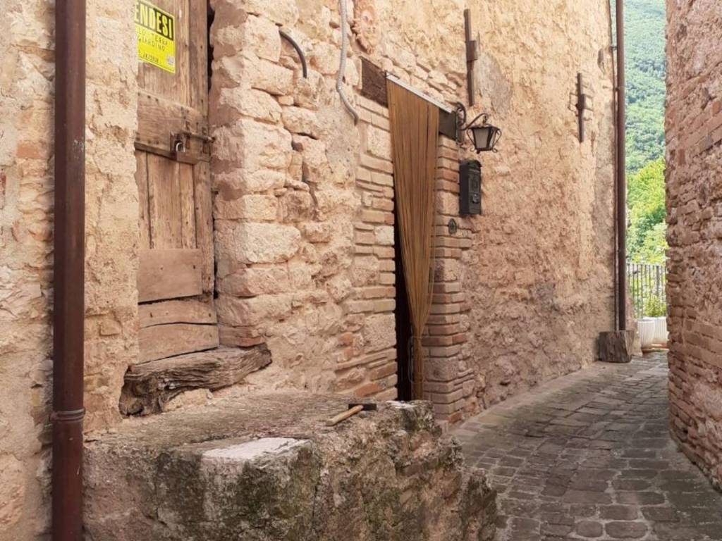 Appartamento a Caldarola in Borgo Vestignano S.N.C. - Foto 3