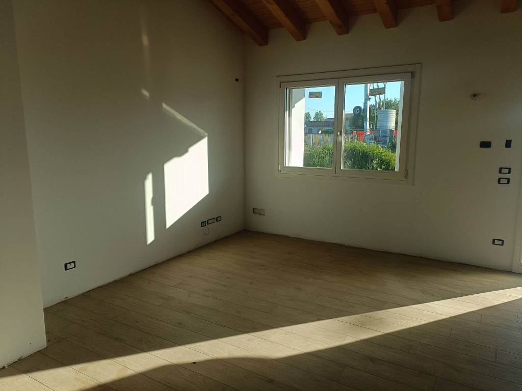 Villa a Azzano decimo in Via Pradat, 31 - Foto 3