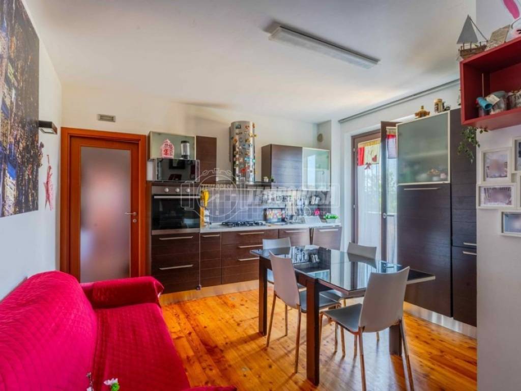Appartamento a Montecosaro in Via XVI marzo 45 - Foto 5