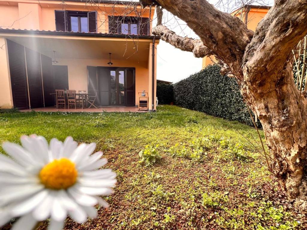 Villa a Montalto di castro in Strada delle Murelle - Foto 3