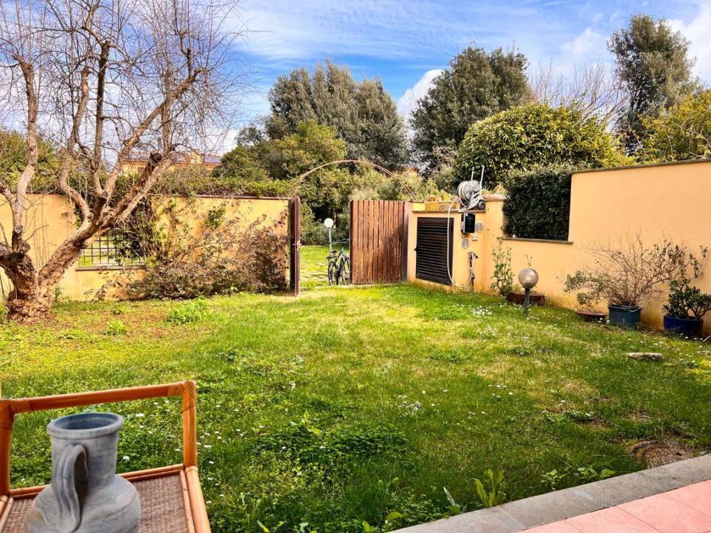 Villa a Montalto di castro in Strada delle Murelle - Foto 4