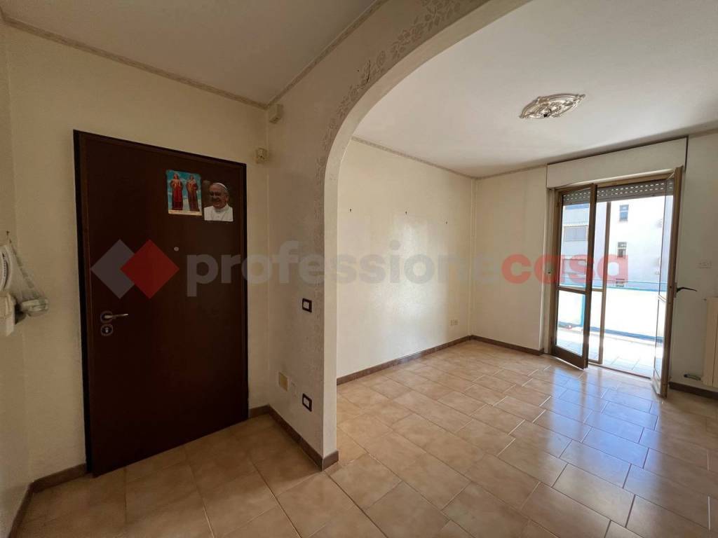 Appartamento a Taranto in via Mar Grande, 33 - Foto 2