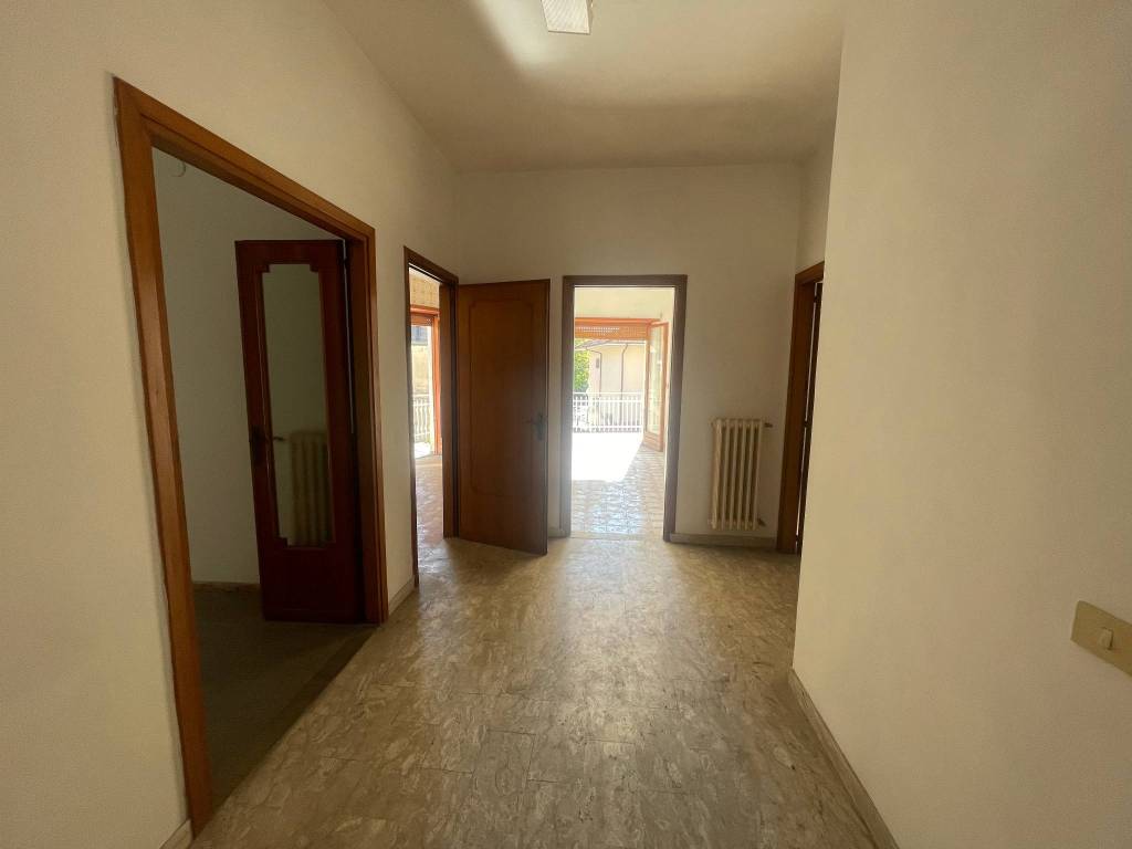 Appartamento a Cassino in Via Camillo Benso Conte di Cavour - Foto 5