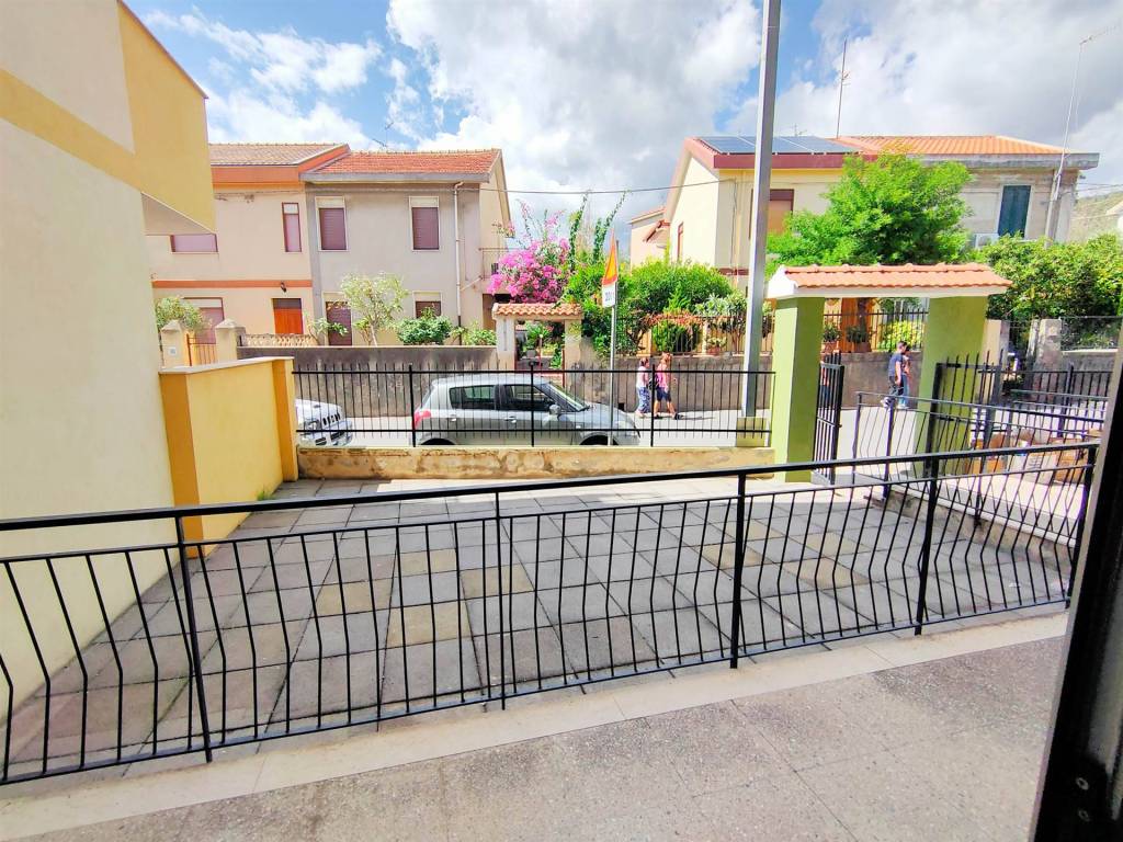 Immobile a Nizza di sicilia in corso umberto I° - Foto 3