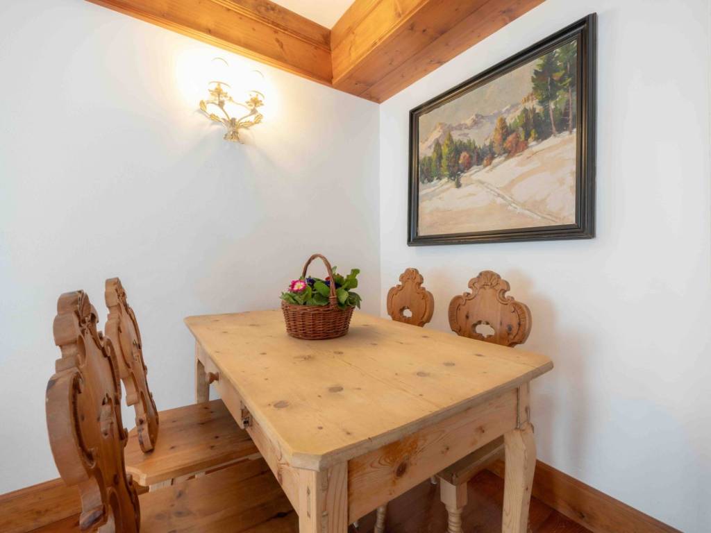 Appartamento a Cortina d'ampezzo in Via Faloria - Foto 3