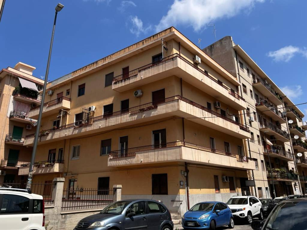 Appartamento a Reggio calabria in Via Baracca - Foto 2