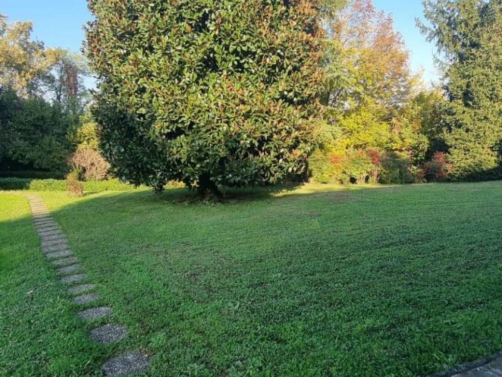 Villa a Lomagna in Via Fornace, 4 - Foto 5