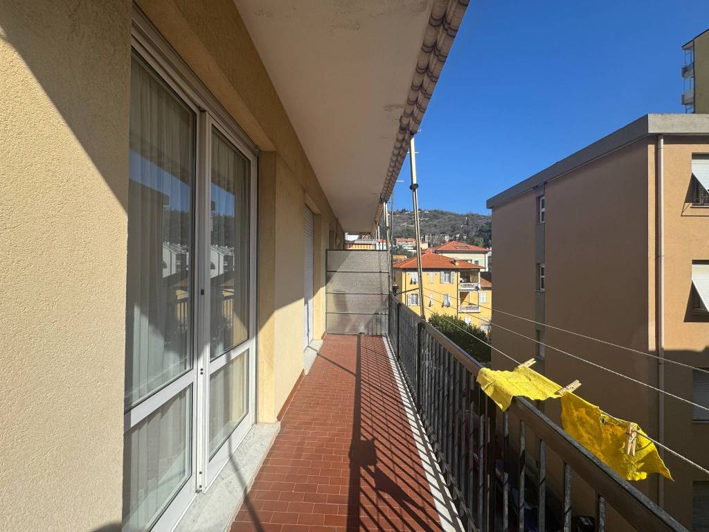 Appartamento a Finale ligure in Via del Sagittario, 5 - Foto 2