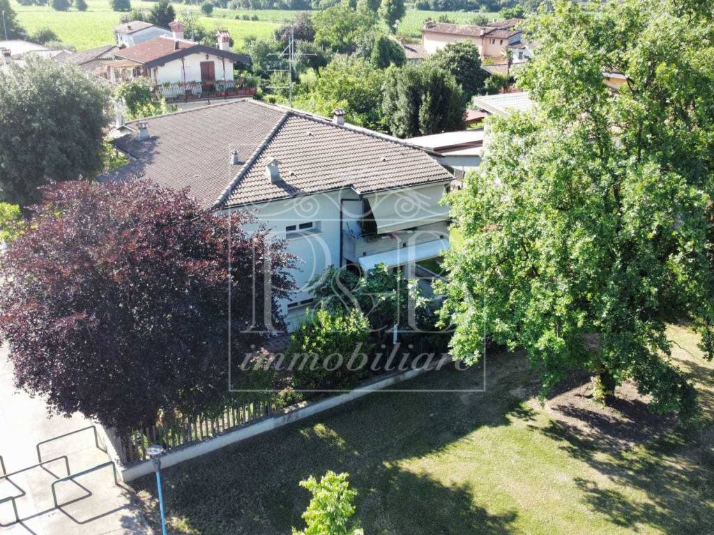 Villa a Brescia in Via Filande - Foto 1