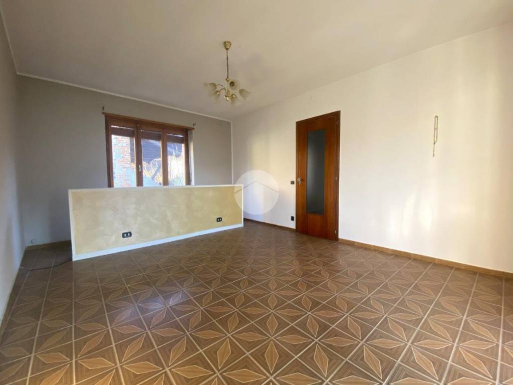 Casa indipendente a Albiano d'ivrea in Corso Vittorio Emanuele, 23 - Foto 3