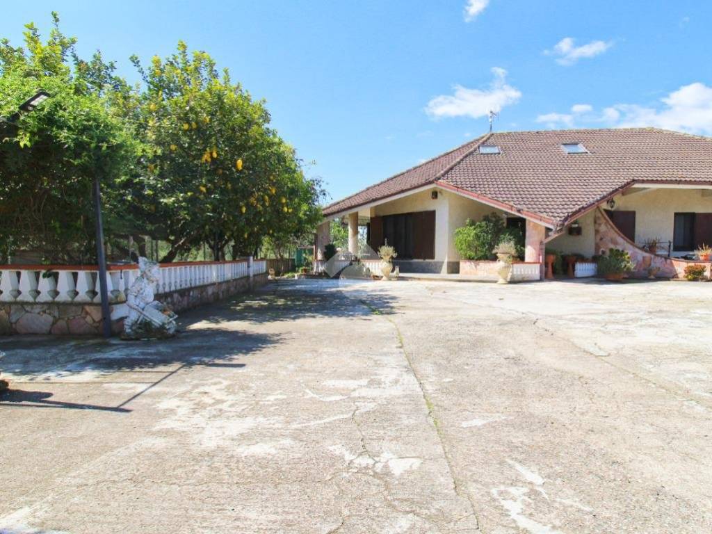 Villa a Sellia marina in VIA DELLE SORGENTI - Foto 2
