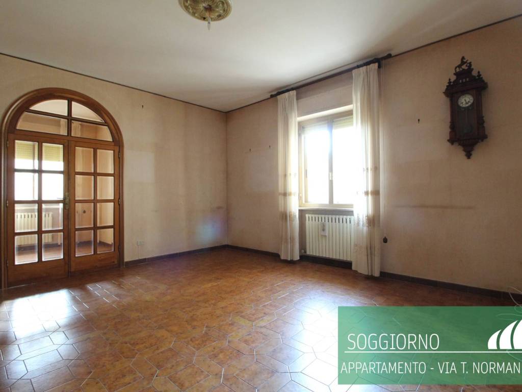 Appartamento a Mesagne in Via Tancredi Normanno, 35 - Foto 2