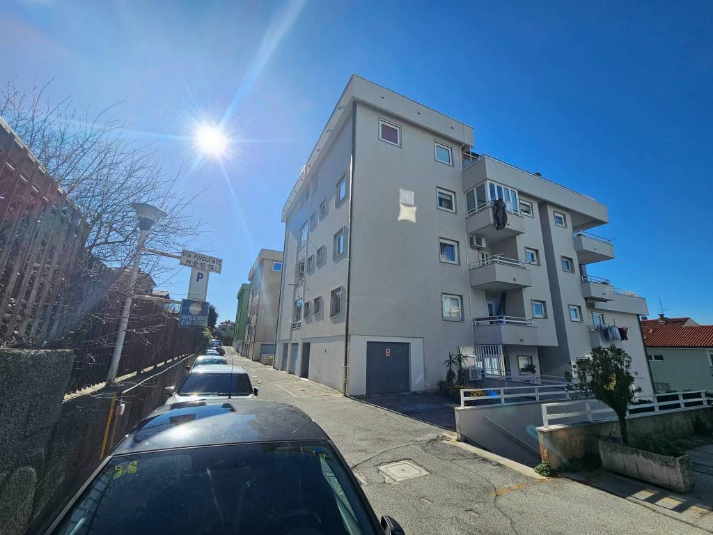 Appartamento a Trieste in Via Pinguente - Foto 2