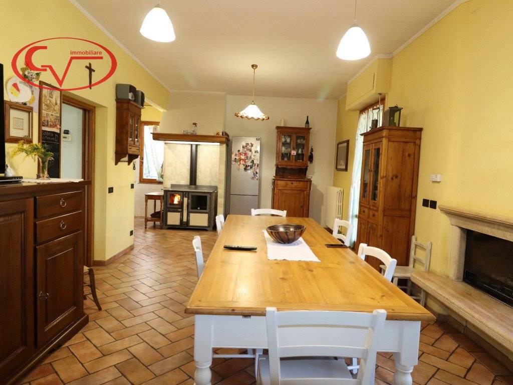 Appartamento a Montevarchi in Via Milano - Foto 5