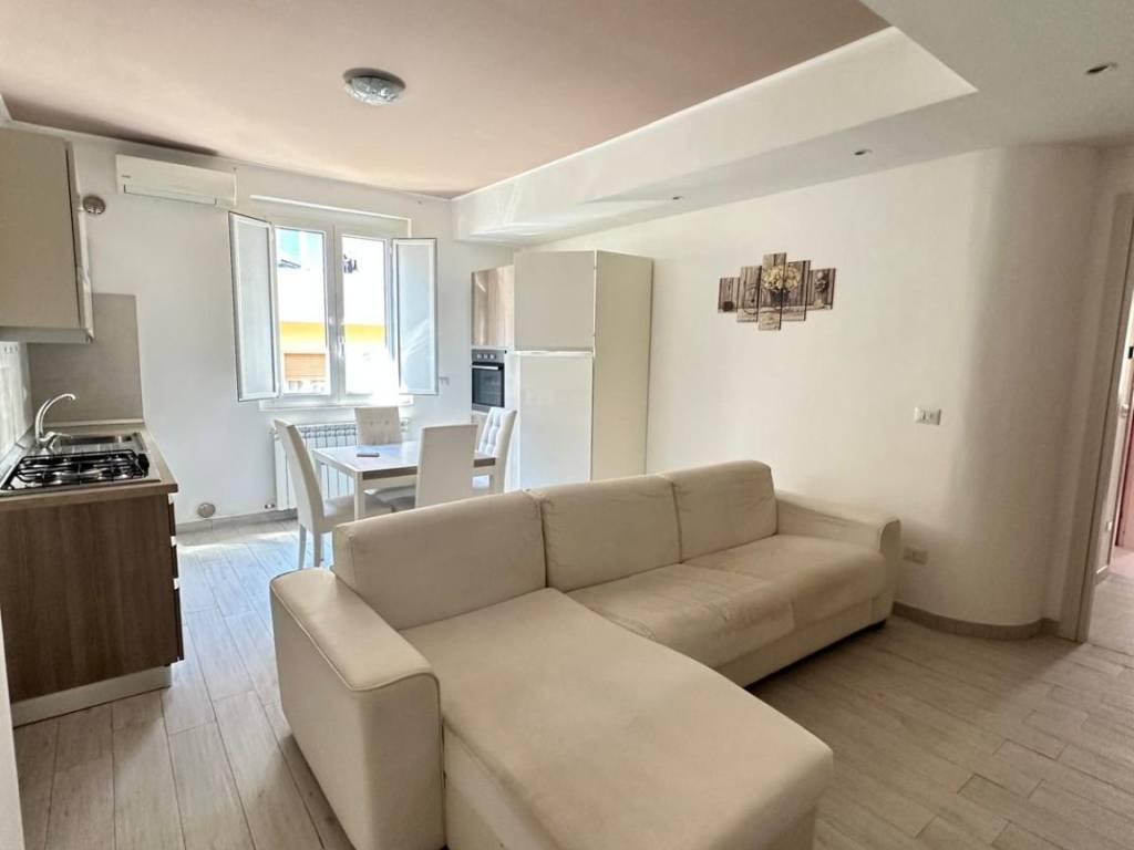 Appartamento a Cosenza in Via Giovanni Minzoni, 5 - Foto 3