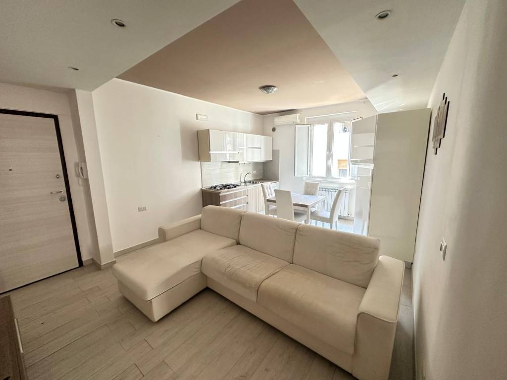 Appartamento a Cosenza in Via Giovanni Minzoni, 5 - Foto 5