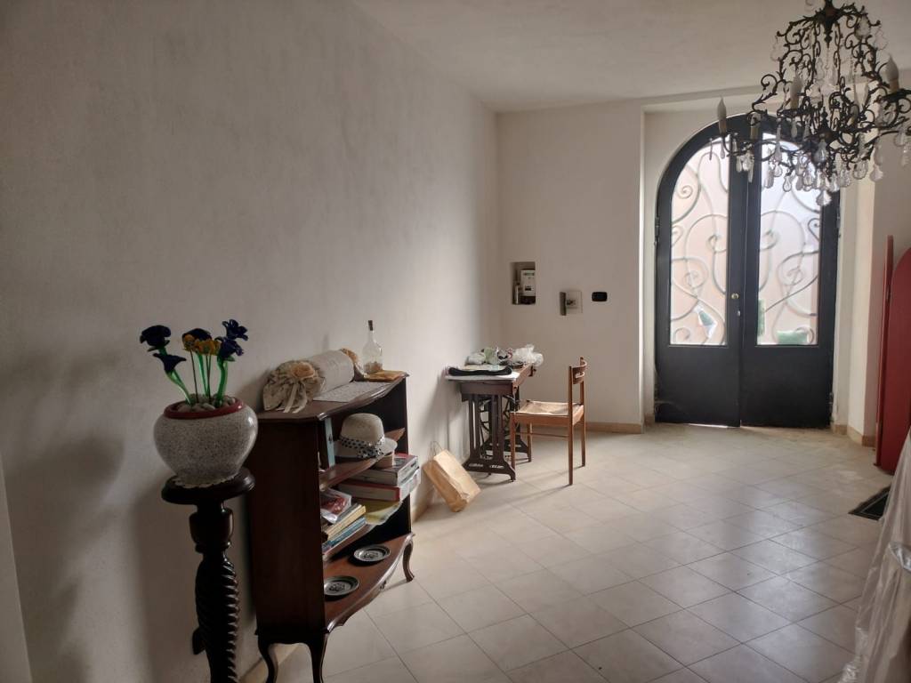 Casa indipendente a Locri in Via Rodi, 7 - Foto 3