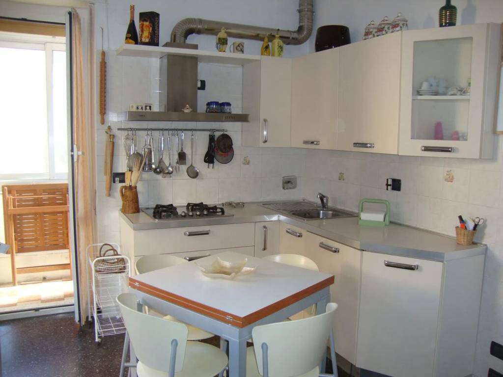 Appartamento a Noli in Via Bernardo Gandoglia, 15 - Foto 3