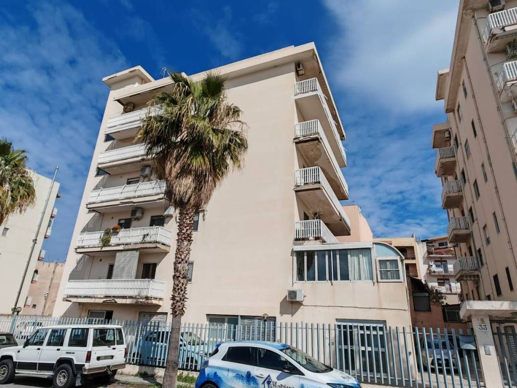 Appartamento a Reggio calabria in Via Padova - Foto 3