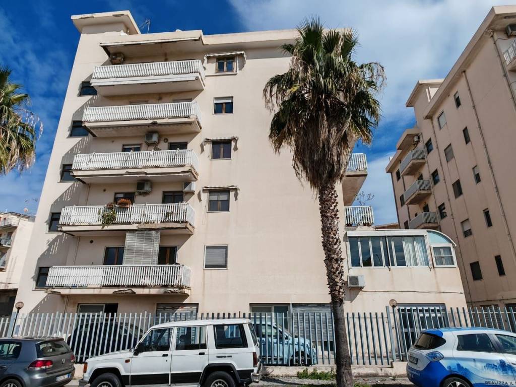 Appartamento a Reggio calabria in Via Padova - Foto 4
