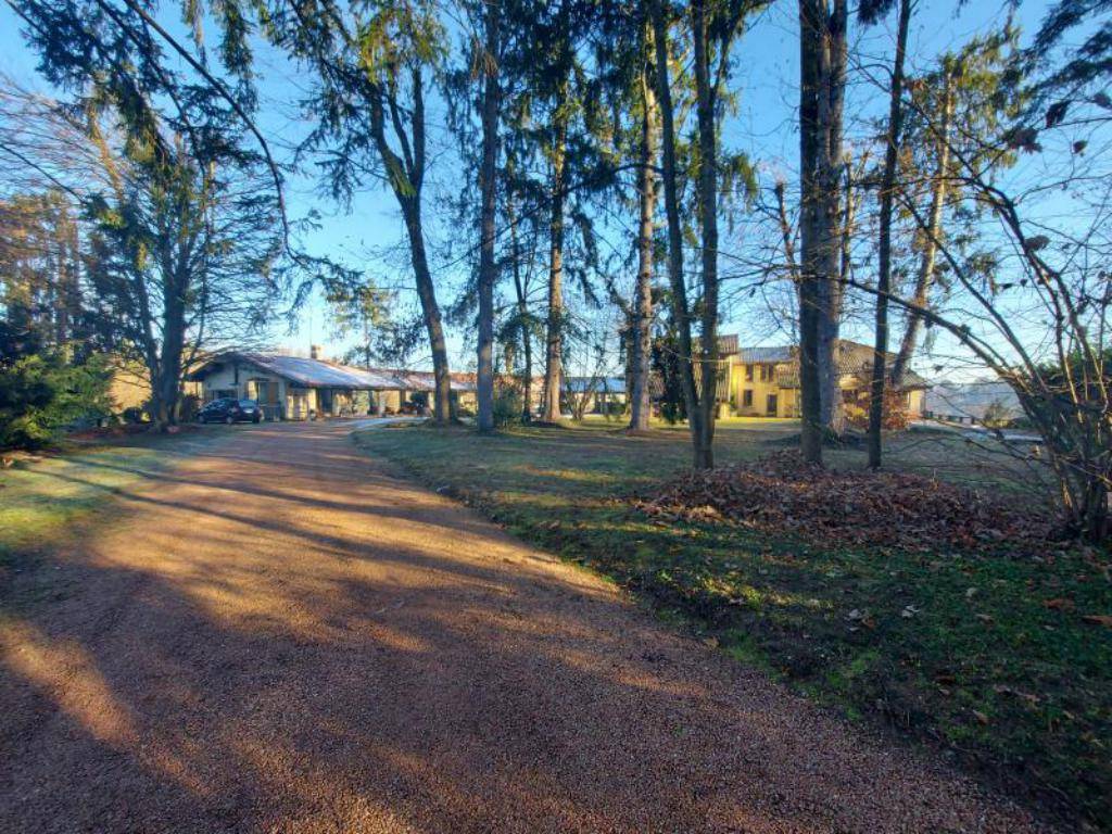 Villa a Castelletto sopra ticino in Via Dante Alighieri, 2 - Foto 3