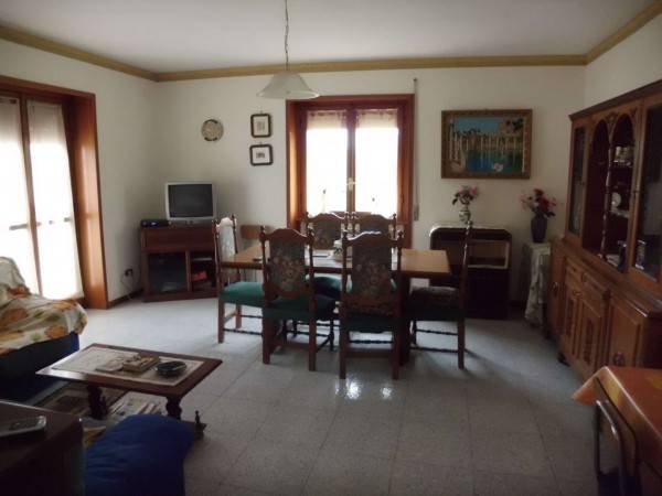 Appartamento a Castiglione del lago in Via Castiglionese - Foto 2