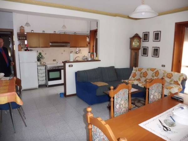 Appartamento a Castiglione del lago in Via Castiglionese - Foto 3