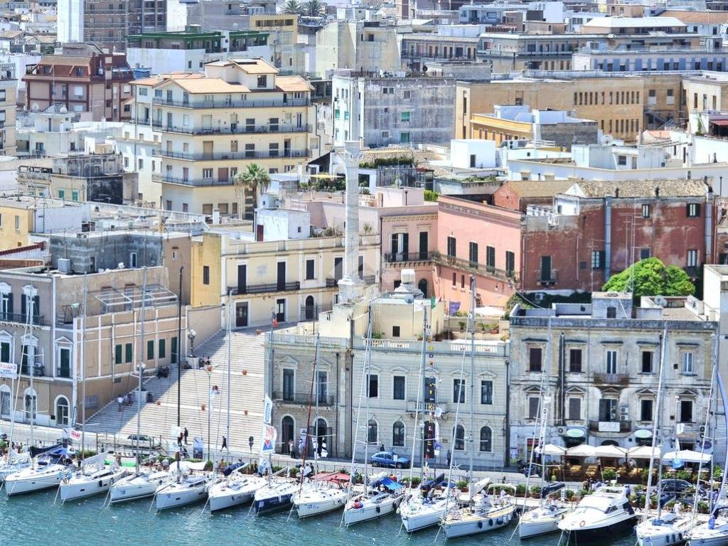 Casa indipendente a Brindisi in Via Colonne, 53 - Foto 2