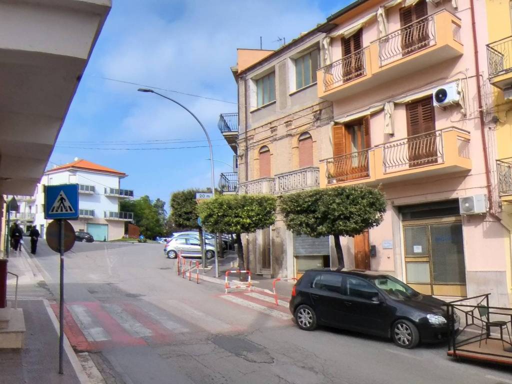 Casa indipendente a Montenero di bisaccia - Foto 3
