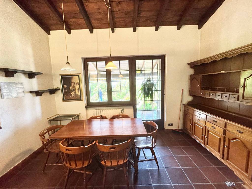 Villa a Luino in Via Pianazzo - Foto 5