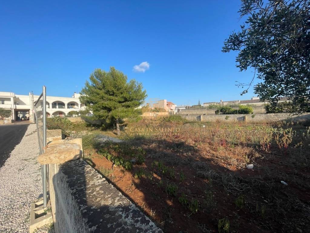 Terreno a Alessano in Via Macurano, 161 - Foto 2