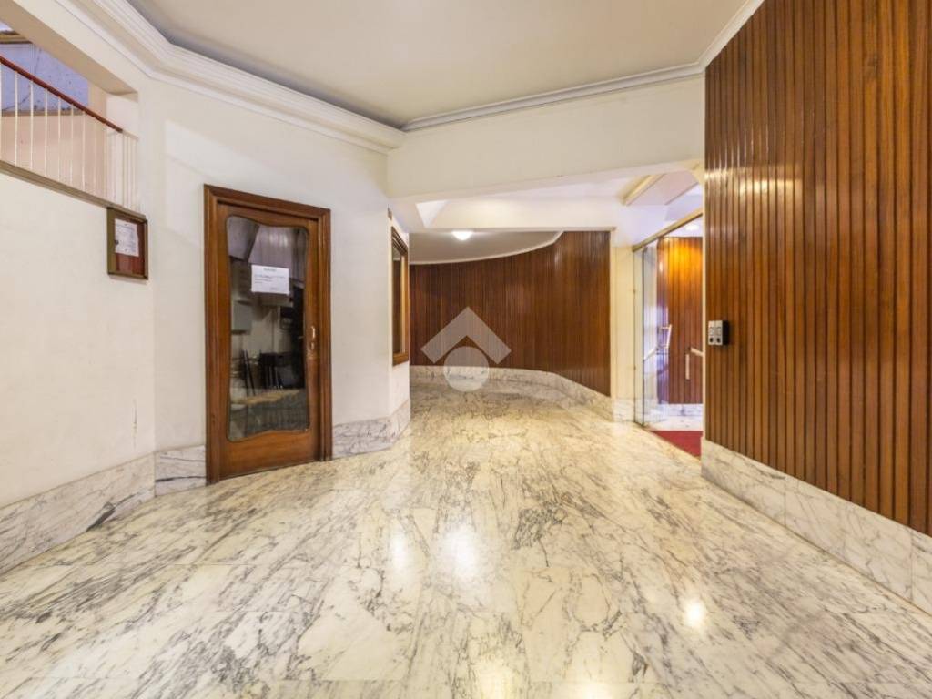 Appartamento a Roma in VIA SANTA BERNADETTE, 6 - Foto 3
