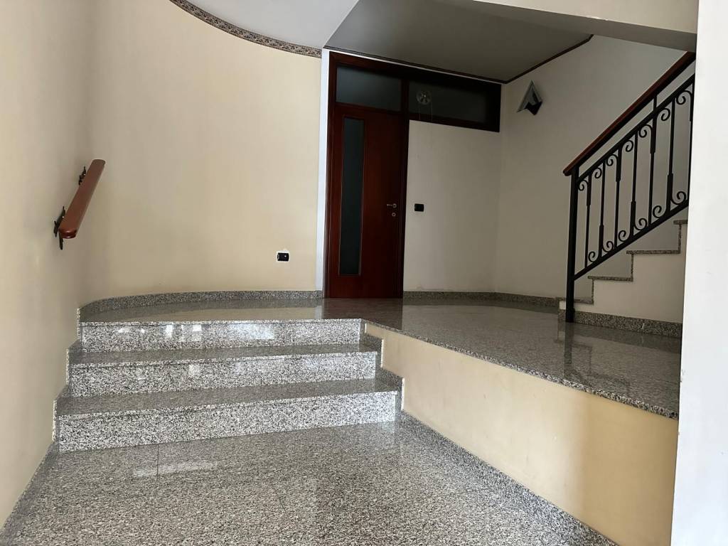 Casa indipendente a Andria in Via Parigi, 252 - Foto 5