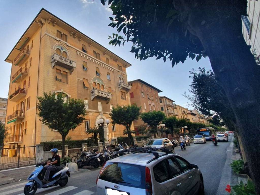 Appartamento a Chiavari in corso Angelo Gianelli - Foto 2