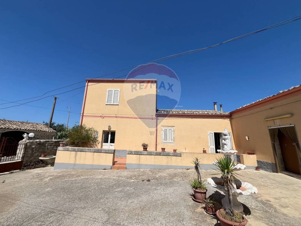 Casa indipendente a Modica in Vanella 188 - Cozzo Ciacera, 16 - Foto 2