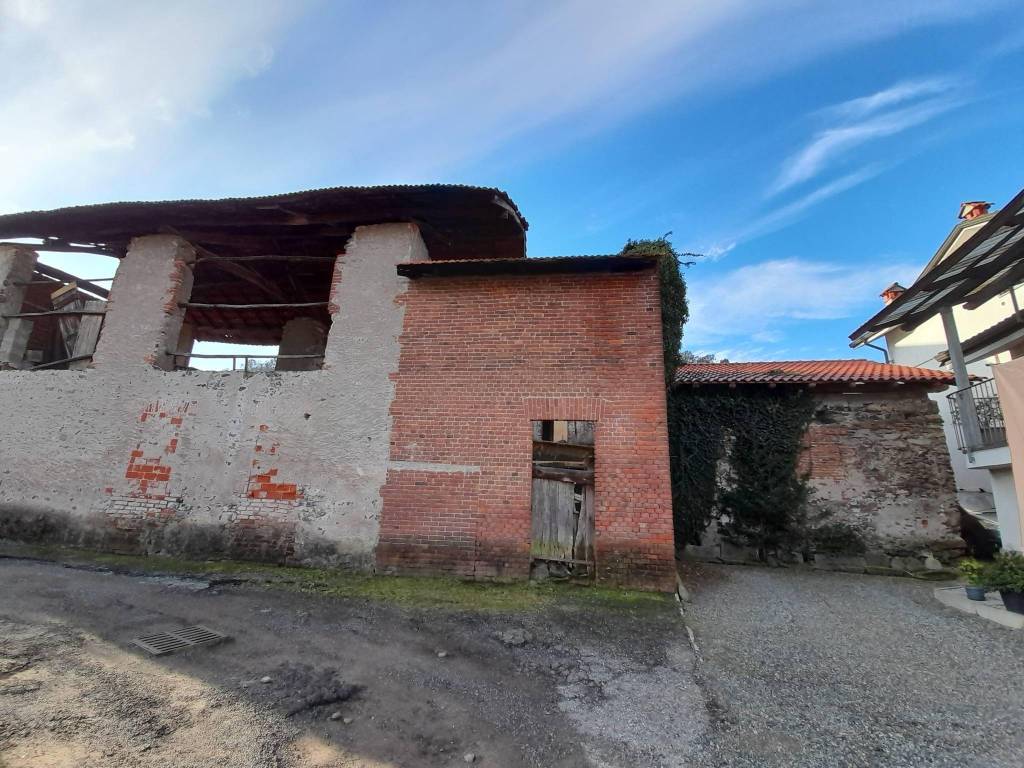 Rustico / casale a Serravalle sesia in Corso Bruno Buozzi - Foto 3