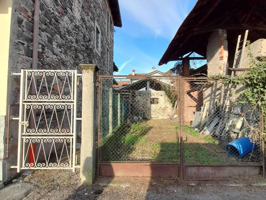 Rustico / casale a Serravalle sesia in Corso Bruno Buozzi - Foto 5