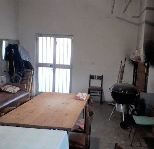 Rustico / casale a Alanno in Via Fraticelli - Foto 3