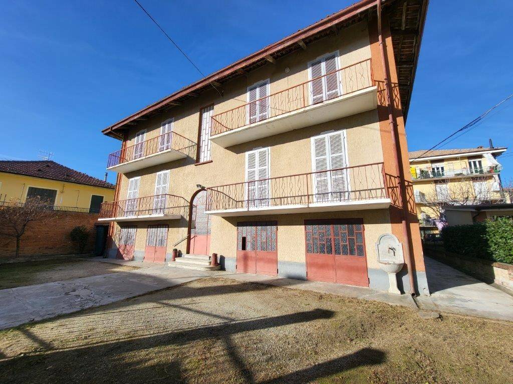 Villa a Bra in Via Giacomo Puccini - Foto 4
