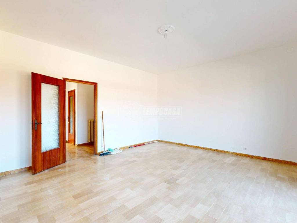 Appartamento a Bra in Via Giovanni Piumati 98 - Foto 2