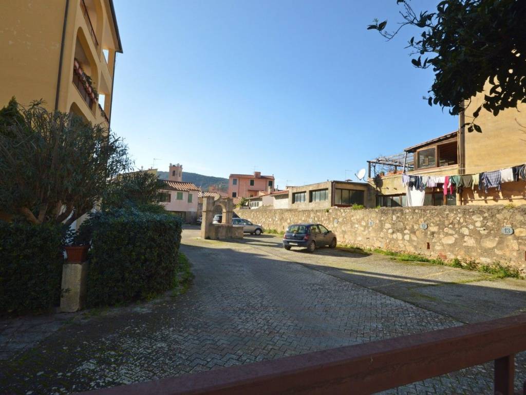 Appartamento a Marciana marina in Via Gaspare Dussol, 22 - Foto 3