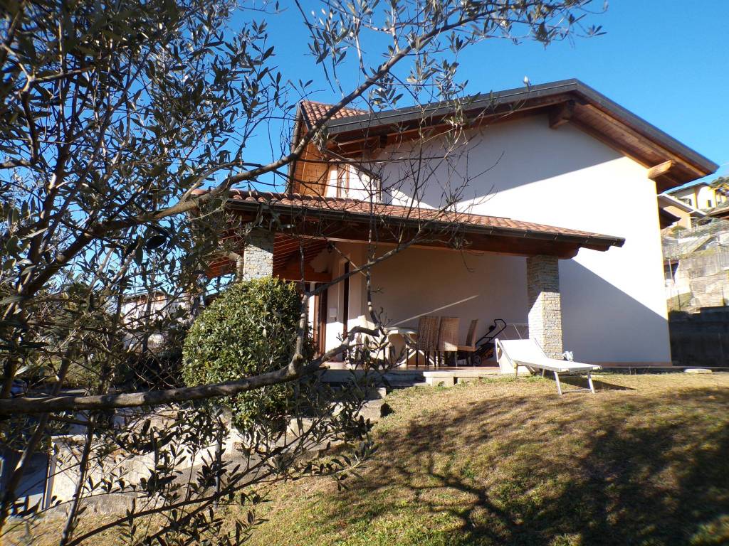 Villa a Besozzo - Foto 2
