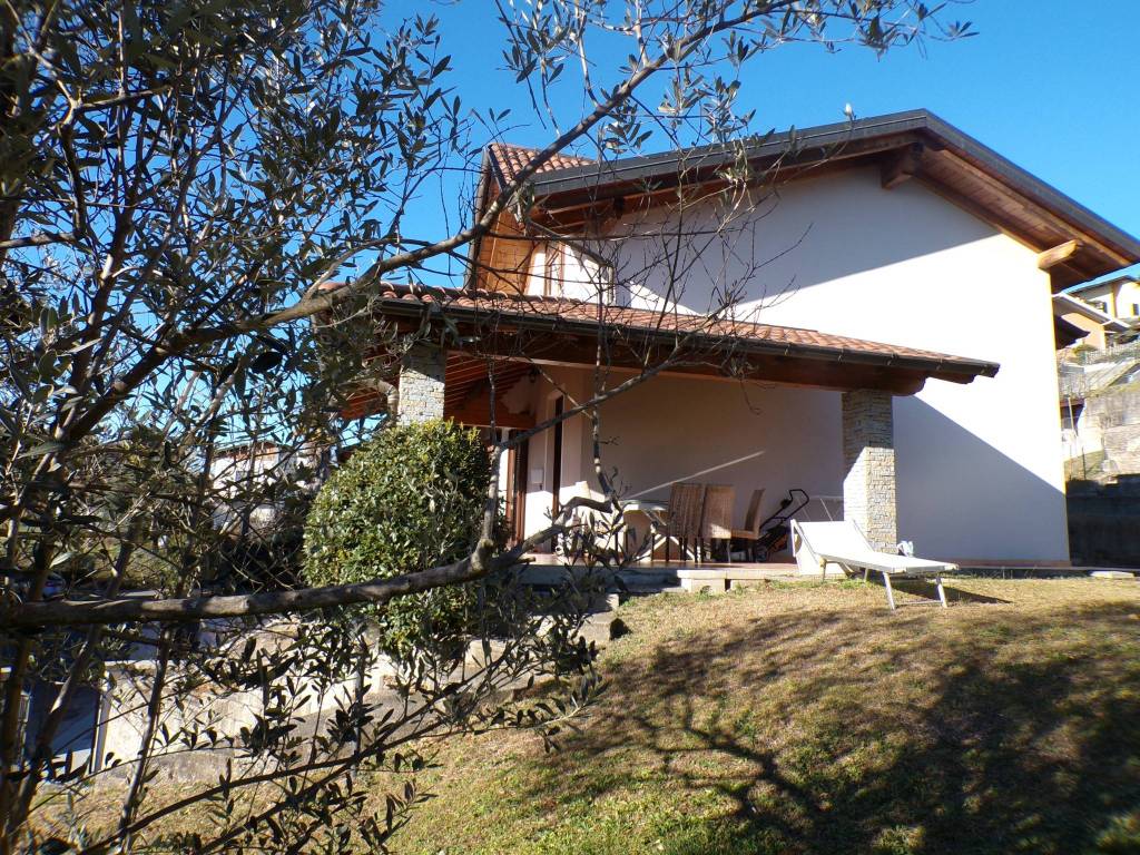 Villa a Besozzo - Foto 3