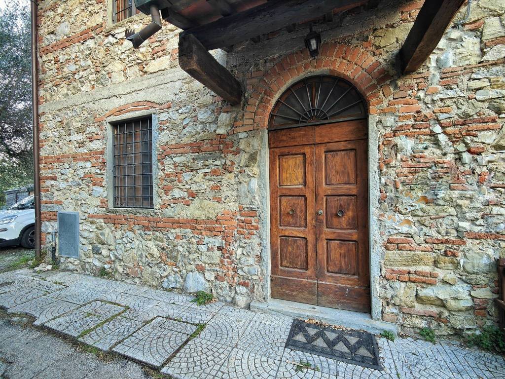 Casa indipendente a Carmignano in Via Capezzana - Foto 4