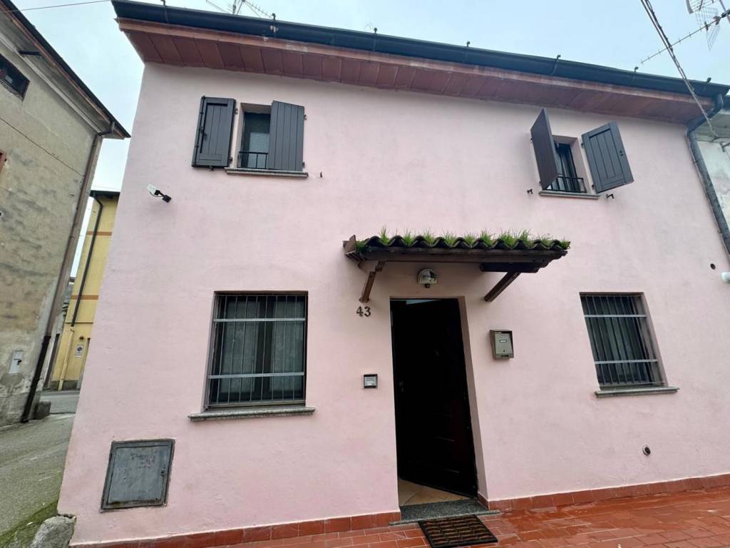 Casa indipendente a Cremona in via passirano , 43 - Foto 3